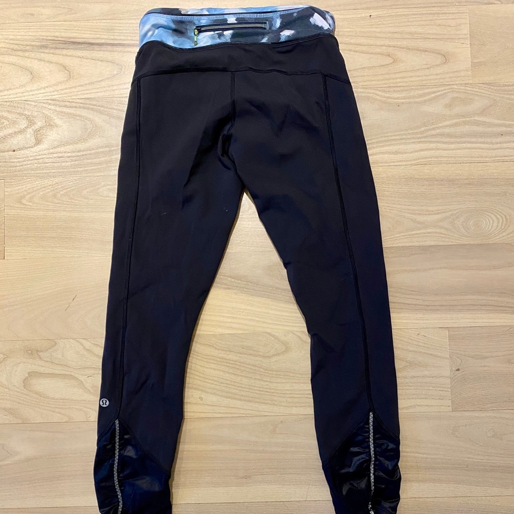 Lululemon Pace Rival Mid-Rise Crop 22